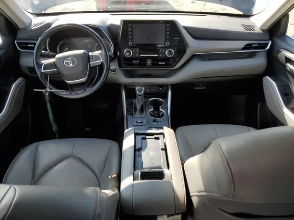 5TDGZRBH0NS230427 2022 TOYOTA HIGHLANDER - Image 8