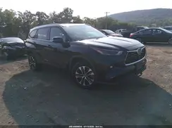 5TDGZRBH0NS241864 2022 TOYOTA HIGHLANDER