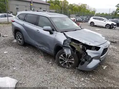 5TDGZRBH0NS250659 2022 TOYOTA HIGHLANDER