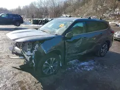 5TDGZRBH0NS251133 2022 TOYOTA HIGHLANDER
