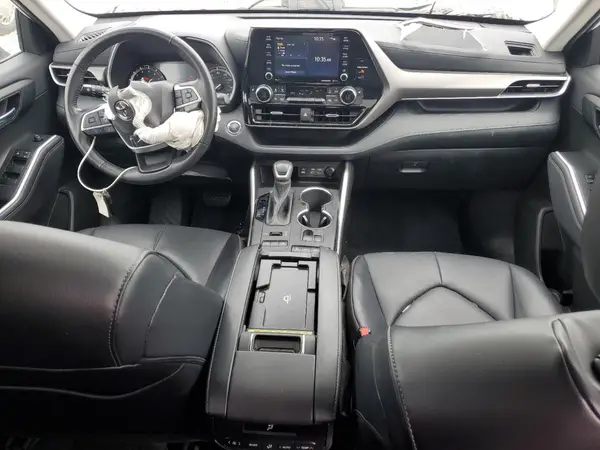 5TDGZRBH0NS254176 2022 TOYOTA HIGHLANDER - Image 8