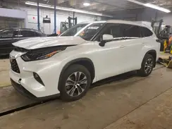 5TDGZRBH0NS560570 2022 TOYOTA HIGHLANDER