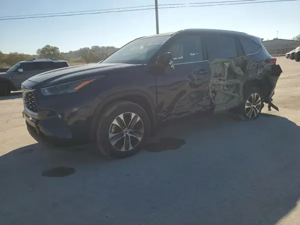 5TDGZRBH0NS571651 2022 TOYOTA HIGHLANDER - Image 1