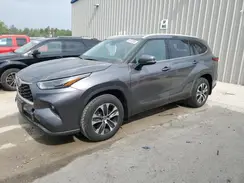 5TDGZRBH0NS572914 2022 TOYOTA HIGHLANDER