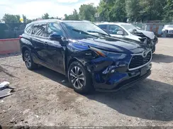 5TDGZRBH0NS579300 2022 TOYOTA HIGHLANDER