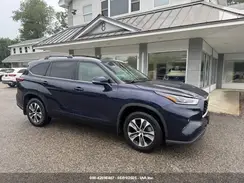 5TDGZRBH0NS595092 2022 TOYOTA HIGHLANDER