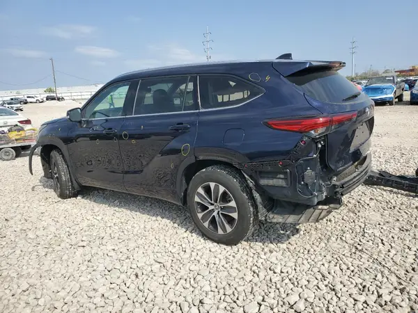 5TDGZRBH1LS003373 2020 TOYOTA HIGHLANDER - Image 2
