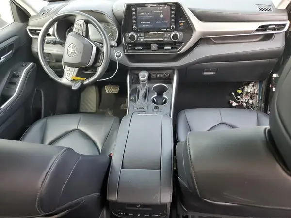 5TDGZRBH1LS003373 2020 TOYOTA HIGHLANDER - Image 8