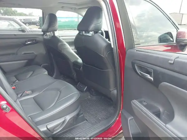 5TDGZRBH1LS042383 2020 TOYOTA HIGHLANDER - Image 8