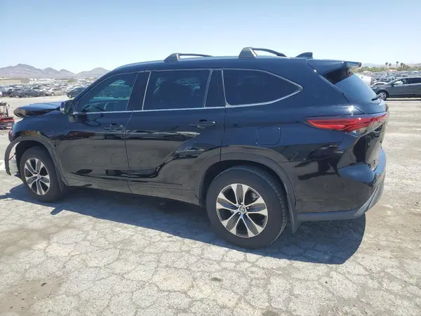 5TDGZRBH1LS514145 2020 TOYOTA HIGHLANDER - Image 2
