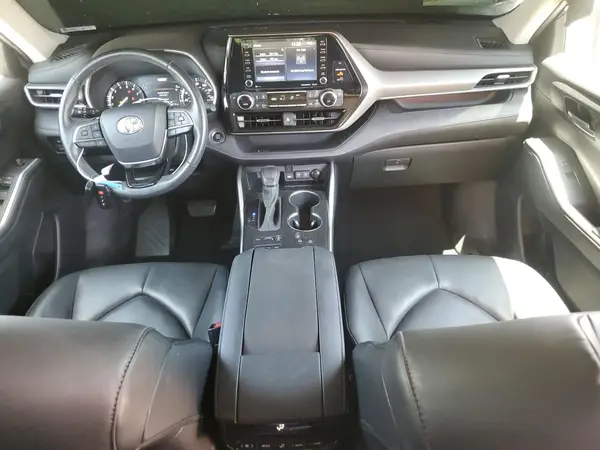 5TDGZRBH1LS514145 2020 TOYOTA HIGHLANDER - Image 8