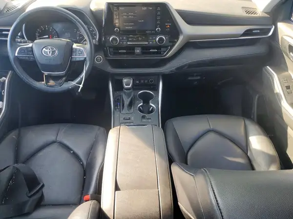 5TDGZRBH1MS068788 2021 TOYOTA HIGHLANDER - Image 8
