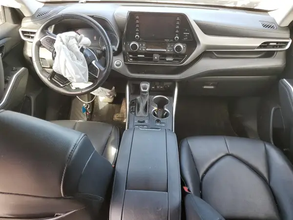 5TDGZRBH1MS070203 2021 TOYOTA HIGHLANDER - Image 8
