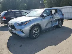 5TDGZRBH1MS094050 2021 TOYOTA HIGHLANDER