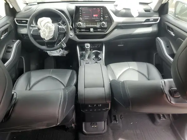 5TDGZRBH1MS097109 2021 TOYOTA HIGHLANDER - Image 8