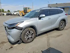 5TDGZRBH1MS117598 2021 TOYOTA HIGHLANDER