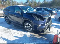 5TDGZRBH1MS142744 2021 TOYOTA HIGHLANDER