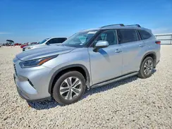 5TDGZRBH1MS152514 2021 TOYOTA HIGHLANDER