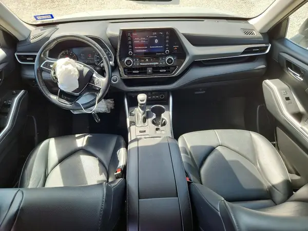 5TDGZRBH1MS152514 2021 TOYOTA HIGHLANDER - Image 8