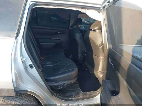 5TDGZRBH1MS153467 2021 TOYOTA HIGHLANDER - Image 8
