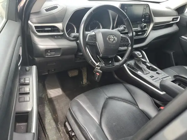 5TDGZRBH1MS529701 2021 TOYOTA HIGHLANDER - Image 8