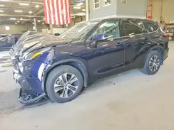 5TDGZRBH1MS539726 2021 TOYOTA HIGHLANDER