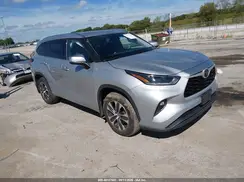 5TDGZRBH1MS548071 2021 TOYOTA HIGHLANDER