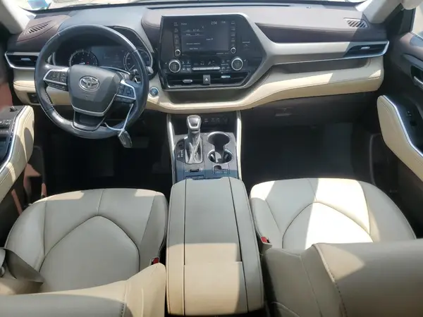 5TDGZRBH1NS164177 2022 TOYOTA HIGHLANDER - Image 8