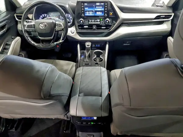 5TDGZRBH1NS167001 2022 TOYOTA HIGHLANDER - Image 8