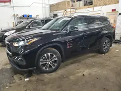 5TDGZRBH1NS213216 2022 TOYOTA HIGHLANDER