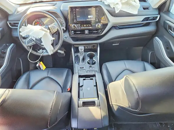 5TDGZRBH1NS256910 2022 TOYOTA HIGHLANDER - Image 8