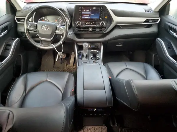 5TDGZRBH1NS562277 2022 TOYOTA HIGHLANDER - Image 8