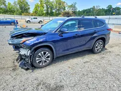 5TDGZRBH1NS565051 2022 TOYOTA HIGHLANDER
