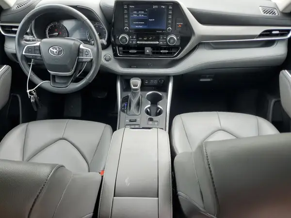 5TDGZRBH1NS569889 2022 TOYOTA HIGHLANDER - Image 8