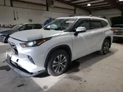 5TDGZRBH1NS584246 2022 TOYOTA HIGHLANDER