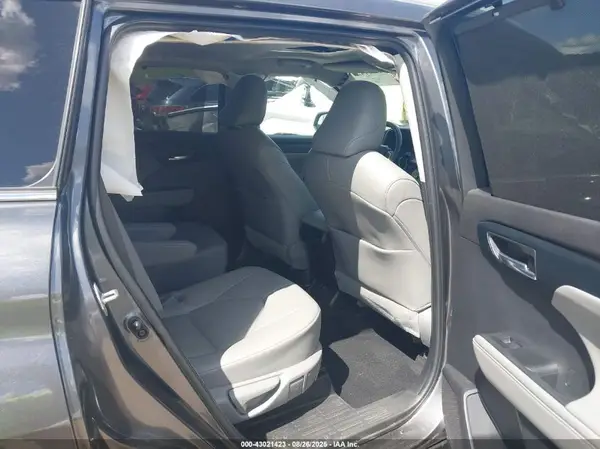 5TDGZRBH1NS595201 2022 TOYOTA HIGHLANDER - Image 8