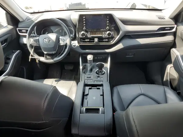 5TDGZRBH2LS004578 2020 TOYOTA HIGHLANDER - Image 8