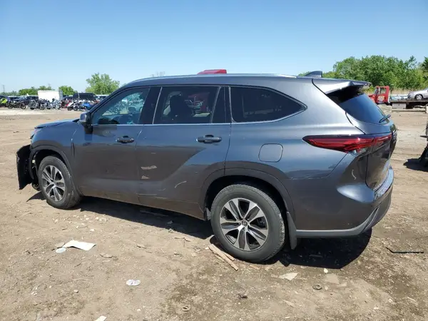 5TDGZRBH2LS023261 2020 TOYOTA HIGHLANDER - Image 2