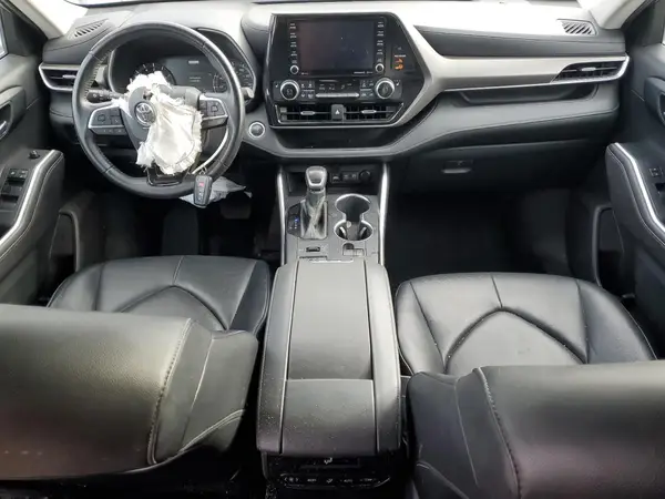 5TDGZRBH2LS502361 2020 TOYOTA HIGHLANDER - Image 8