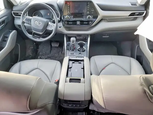 5TDGZRBH2LS517104 2020 TOYOTA HIGHLANDER - Image 8