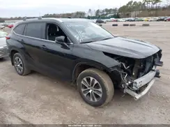 5TDGZRBH2MS066659 2021 TOYOTA HIGHLANDER