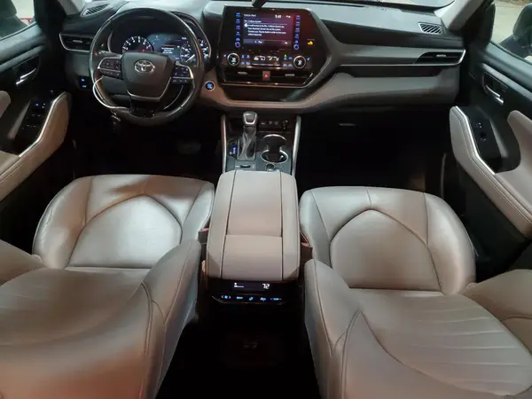 5TDGZRBH2MS076334 2021 TOYOTA HIGHLANDER - Image 8