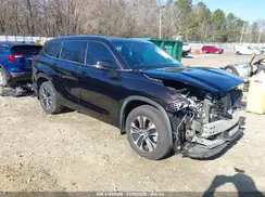 5TDGZRBH2MS105170 2021 TOYOTA HIGHLANDER