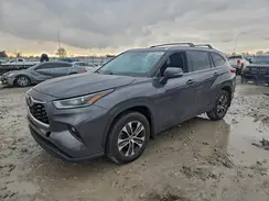 5TDGZRBH2MS114693 2021 TOYOTA HIGHLANDER