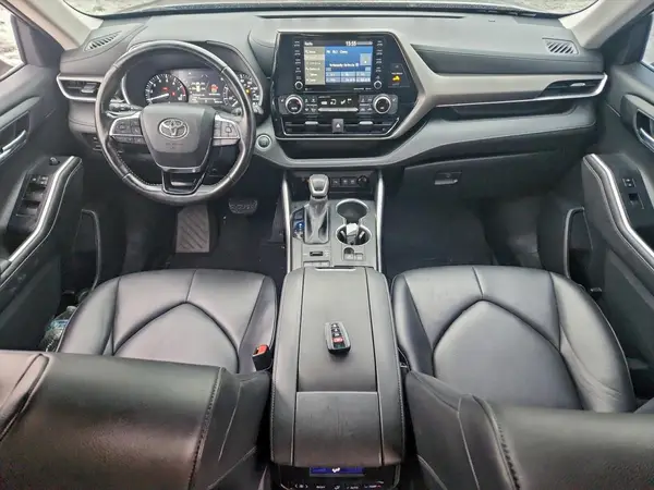 5TDGZRBH2MS114693 2021 TOYOTA HIGHLANDER - Image 8