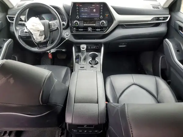 5TDGZRBH2MS115441 2021 TOYOTA HIGHLANDER - Image 8