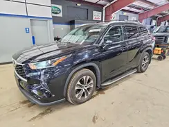 5TDGZRBH2MS118954 2021 TOYOTA HIGHLANDER