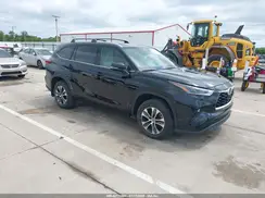 5TDGZRBH2MS141750 2021 TOYOTA HIGHLANDER