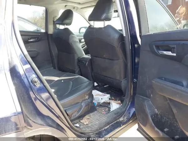 5TDGZRBH2MS142347 2021 TOYOTA HIGHLANDER - Image 8