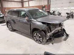 5TDGZRBH2MS155390 2021 TOYOTA HIGHLANDER